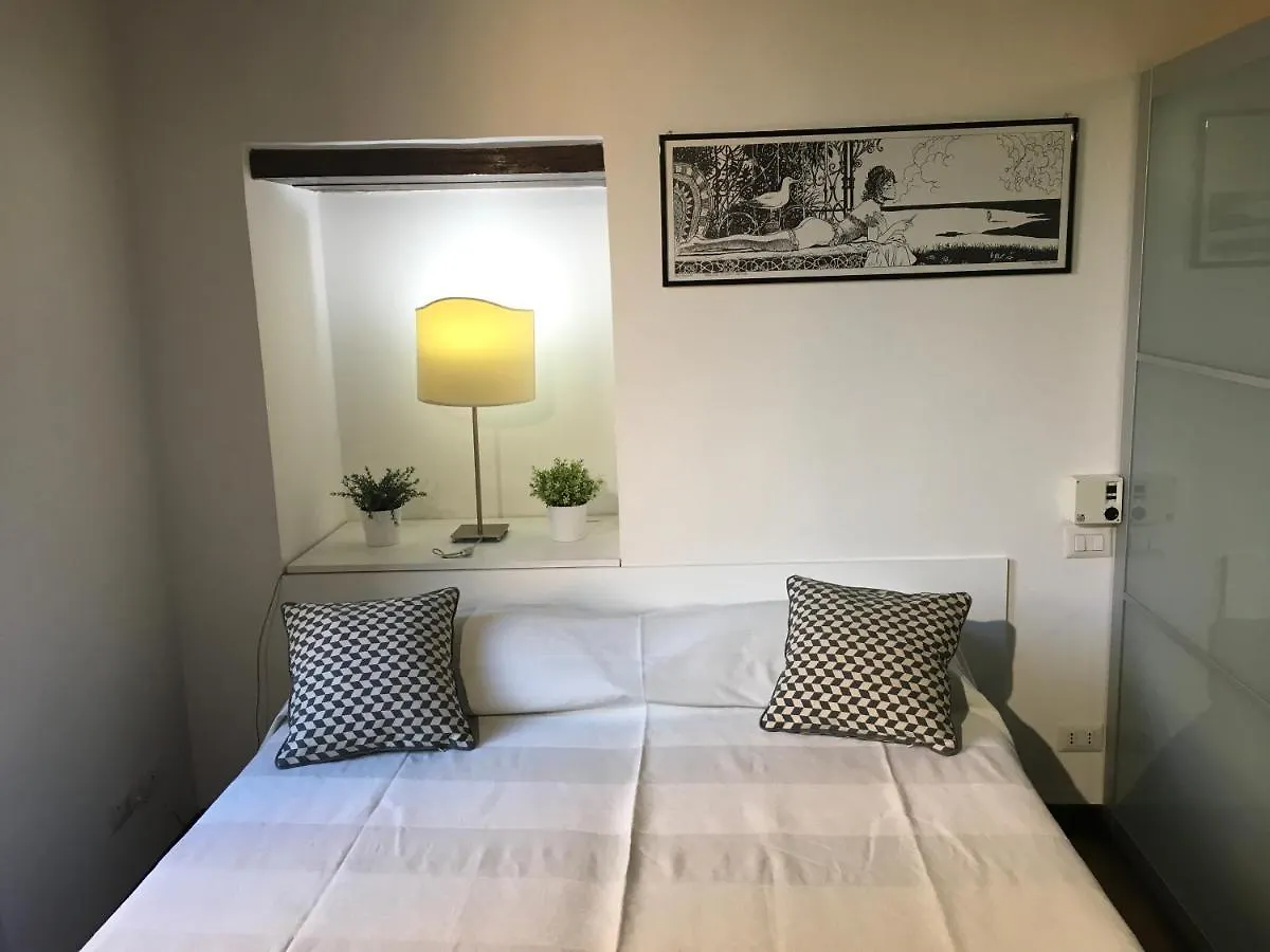 Cosy Trastevere Apartment Rome